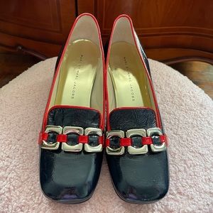 Marc by Marc Jacobs paren navy/red square toe shoes